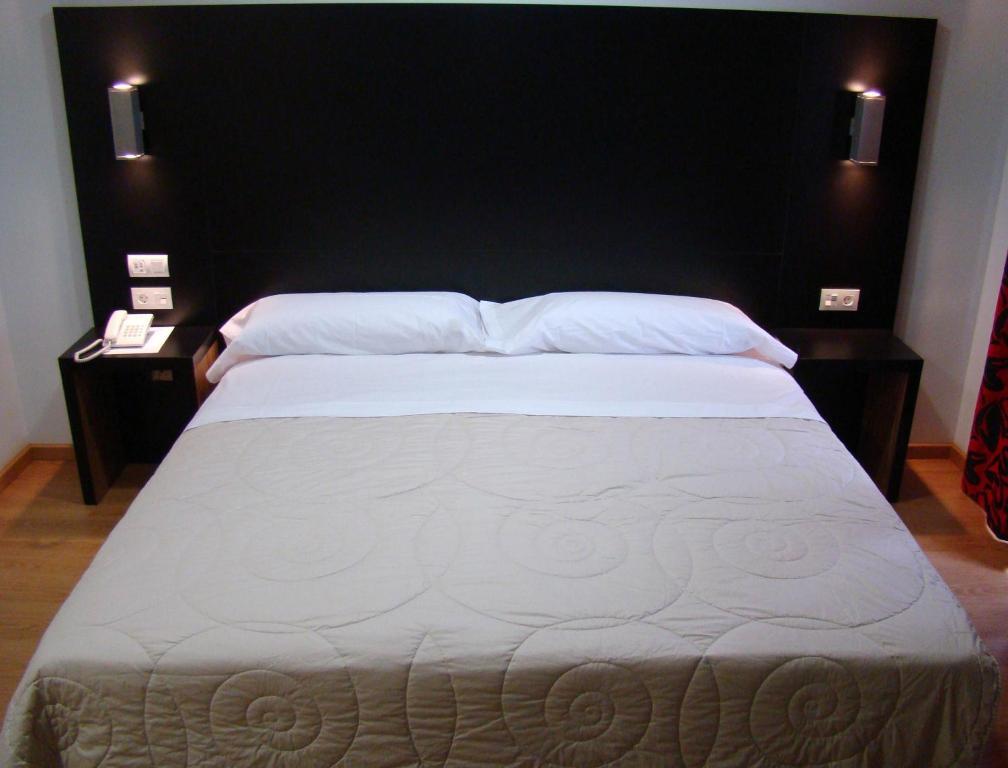 Yit Alcover Granada Room photo